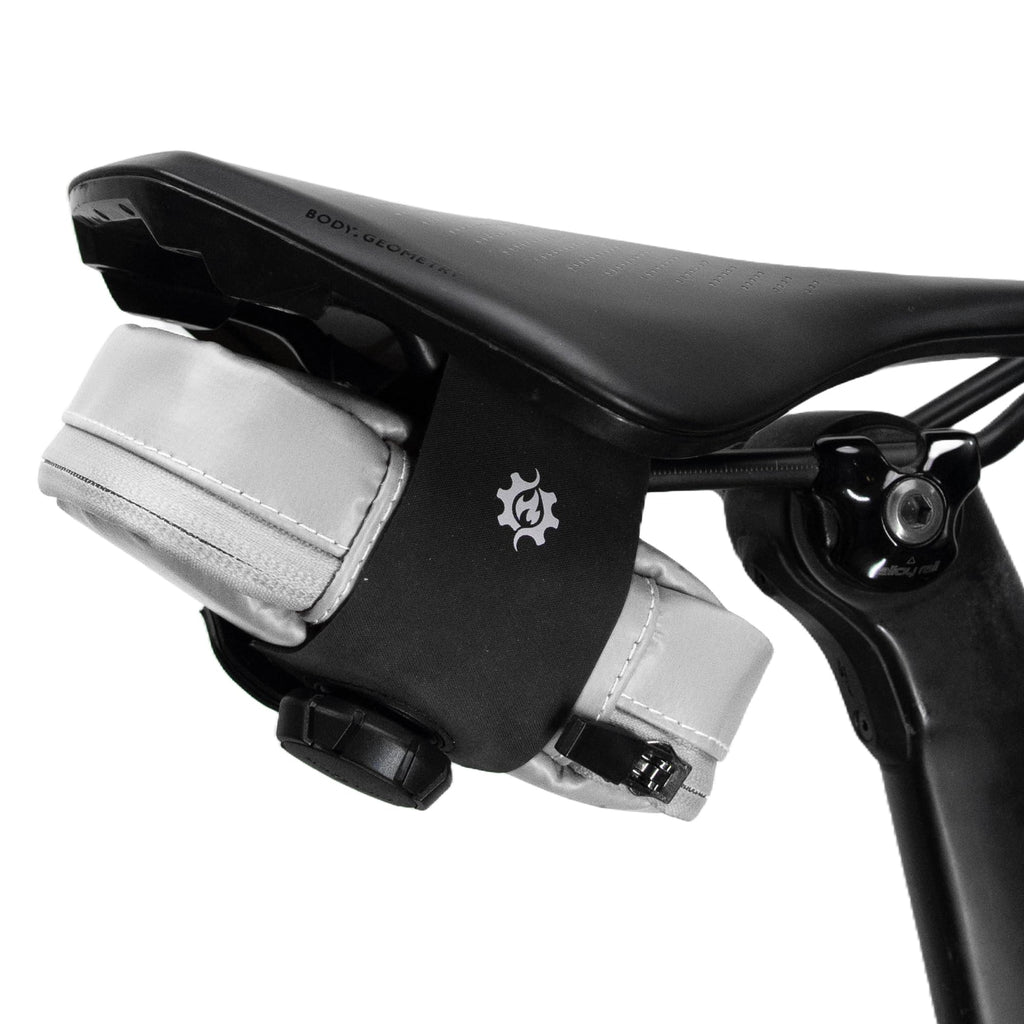 Magnetic Bicycle Saddle Bag with Quick Buckle Attachment