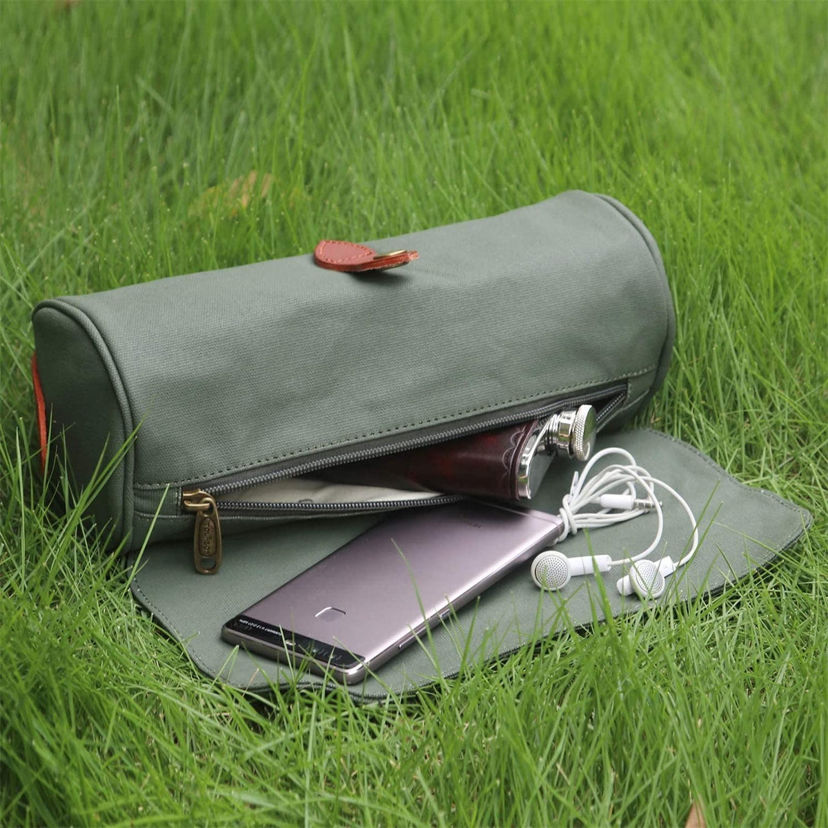 Water-Resistant Bicycle Handlebar Bag with Shoulder Strap